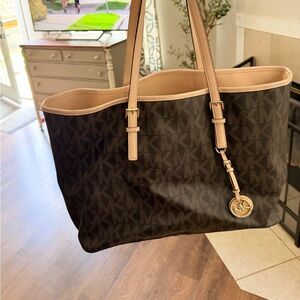Authentic Michael Kors tote purse